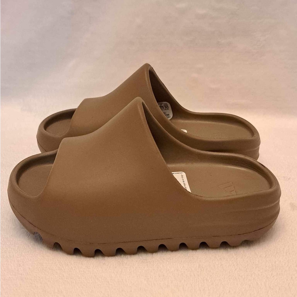 Yeezy Slides Kids 'Earth Brown' Fv9907 - Kids Size 10k